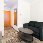 Alka, Apt. Sea, Park And Parking, By Cohost Lejlighed *